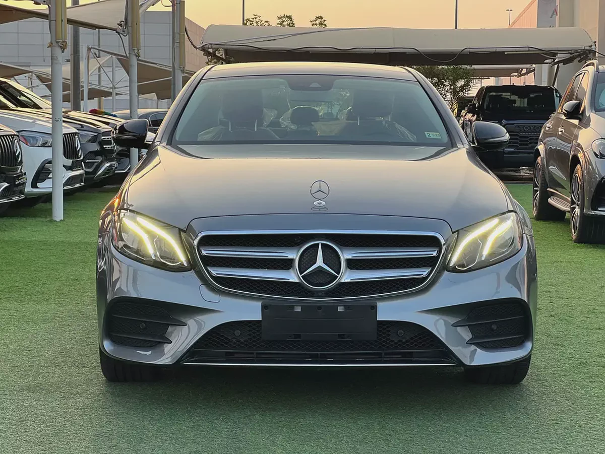 Mercedes-Benz E-Class E 300 2018 | American Specs | Pristine Condition