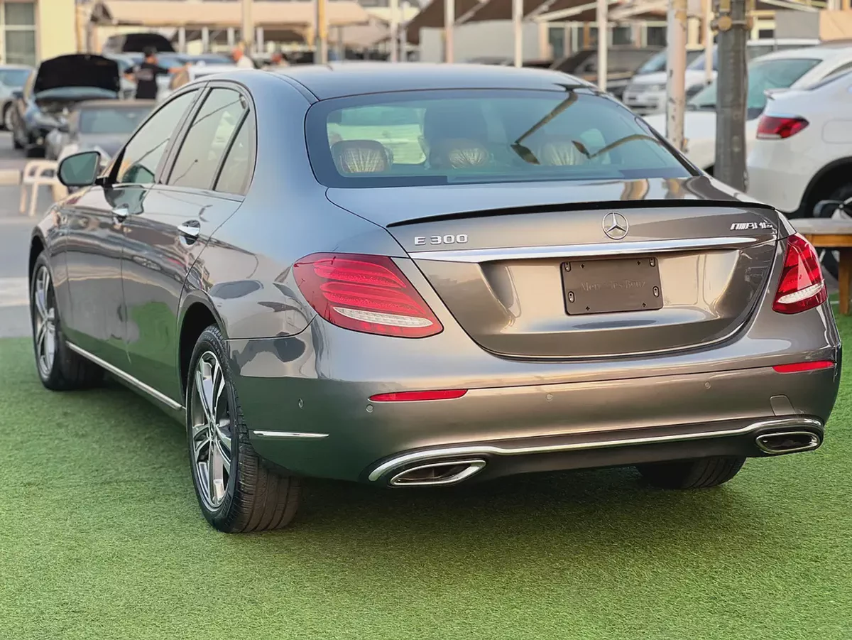 Mercedes-Benz E-Class E 300 2018 | American Specs | Pristine Condition-5-5