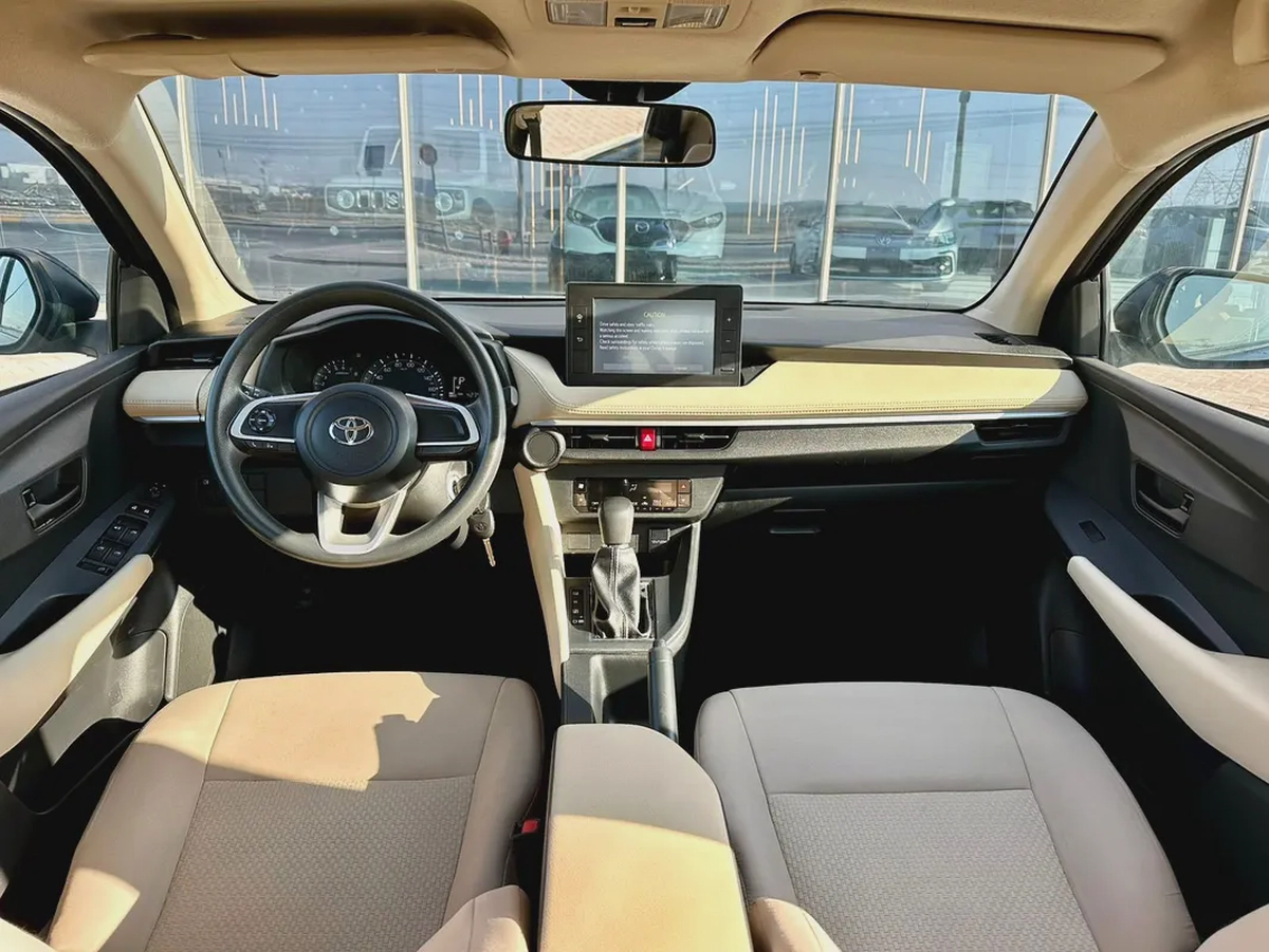 670-Monthly l GCC l Camera, GPS l Accident Free-10-10
