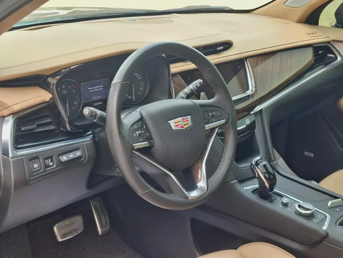 2023 Cadillac XT6 Premium Luxury - Korean Specs - Perfect Condition-10-10