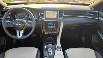 QX55 Essential 2023 GCC Specs - Zero km-7