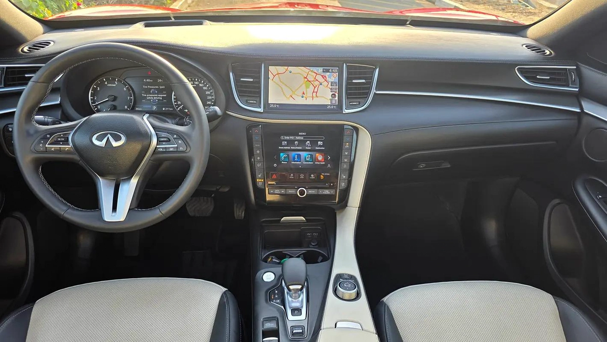QX55 Essential 2023 GCC Specs - Zero km-7-7