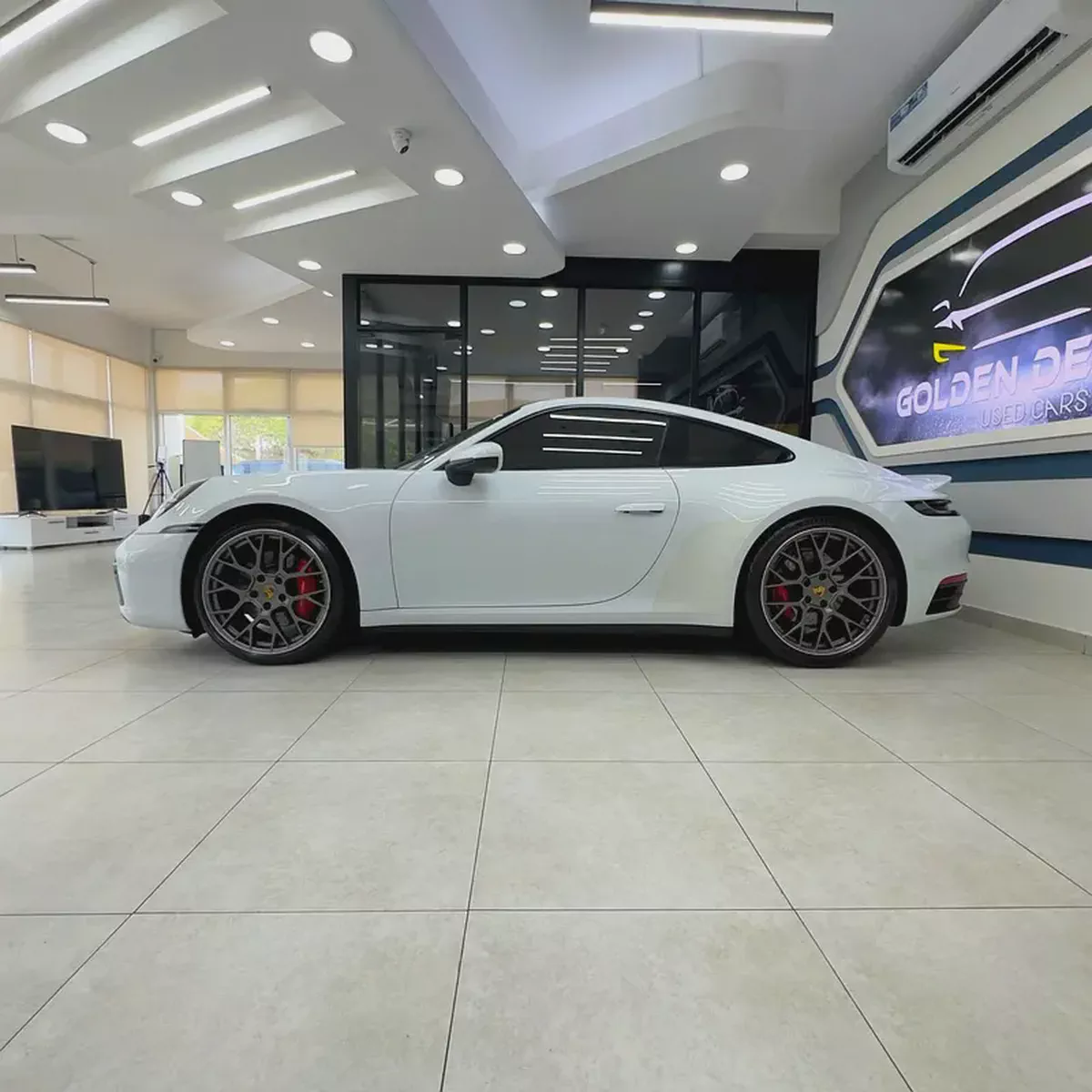 2022 Porsche 911 Carrera S GCC-2-2