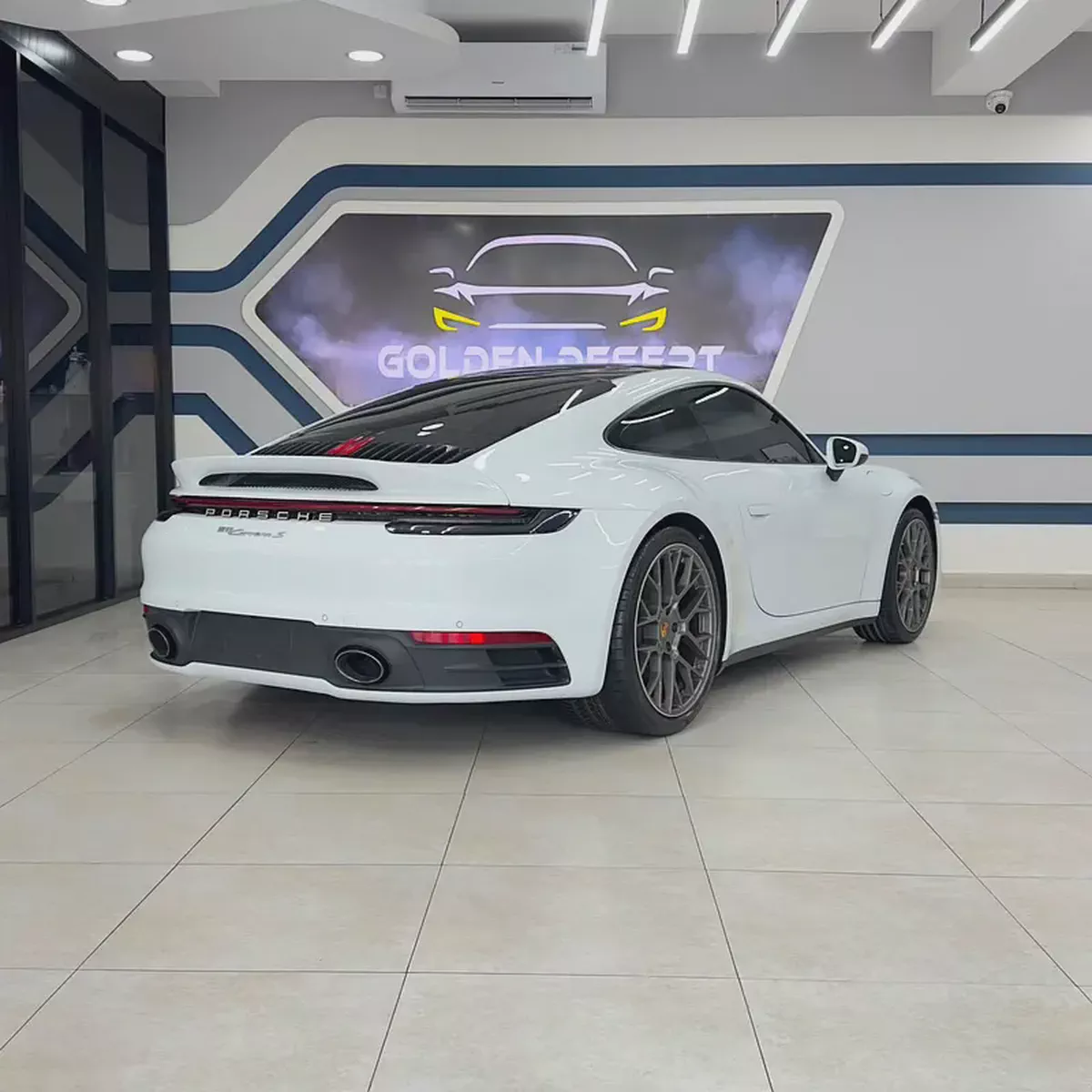 2022 Porsche 911 Carrera S GCC-4-4