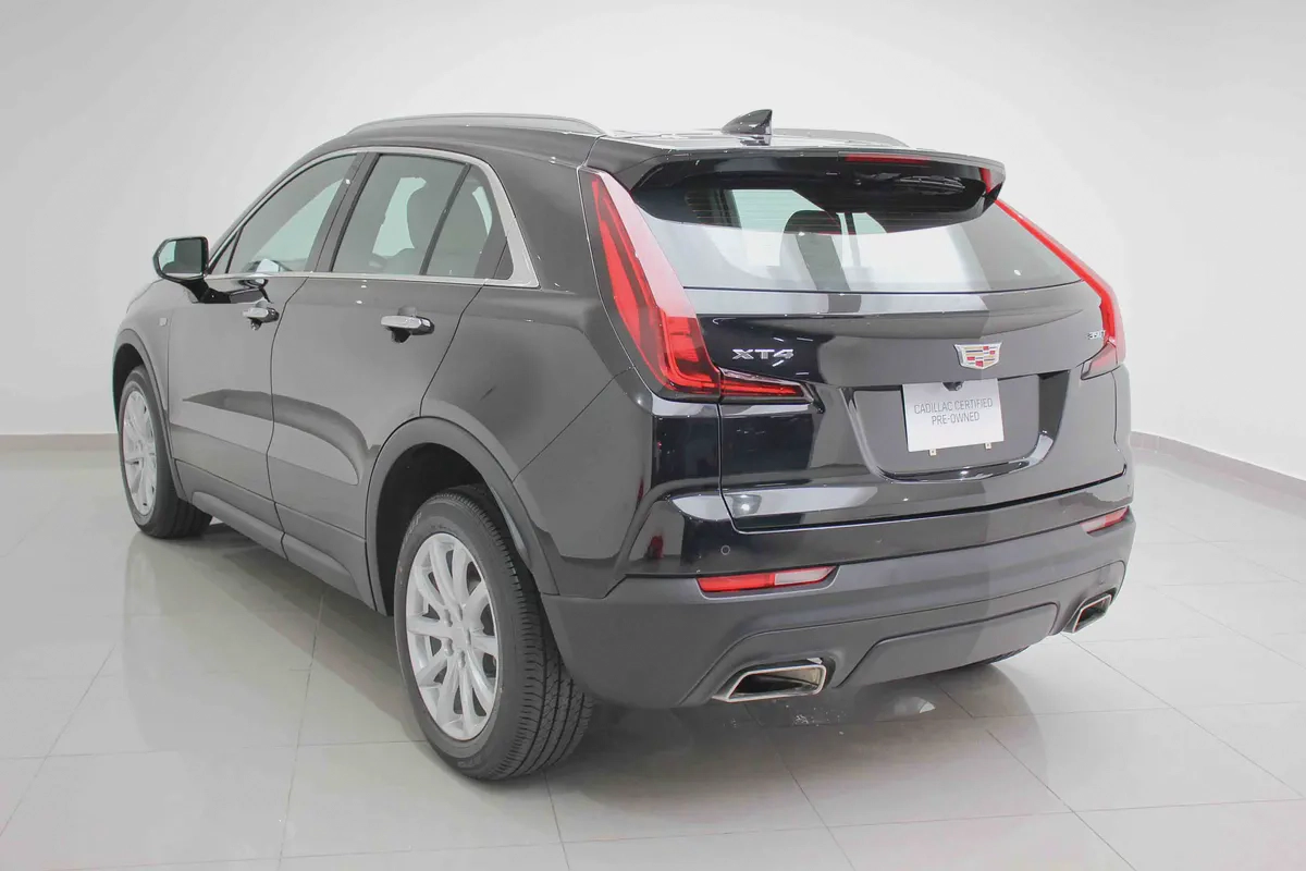 1,899/- Monthly with 0 DP Offer - XT4 2.0L Turbo FWD Luxury-2-2