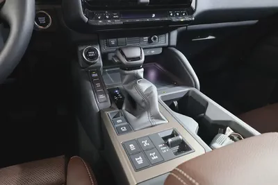 Toyota Prado Adventure 2025 GCC Specs--  FREE ACCIDENTS - Warranty and service CONTRACT-12