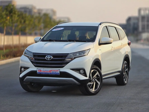 Toyota Rush GX 2023 | GCC Specs | Low Mileage | Excellent Condition