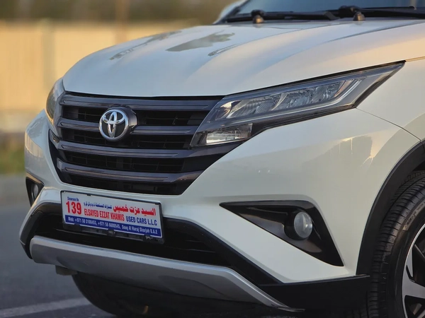 Toyota Rush GX 2023 | GCC Specs | Low Mileage | Excellent Condition