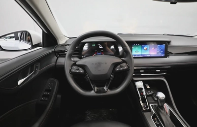 Roewe i5-13