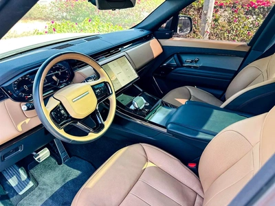 LAND ROVER SPORT DYNAMIC SE 2024 GCC (14,900KM)-2