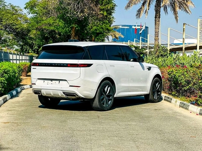 LAND ROVER SPORT DYNAMIC SE 2024 GCC (14,900KM)-13