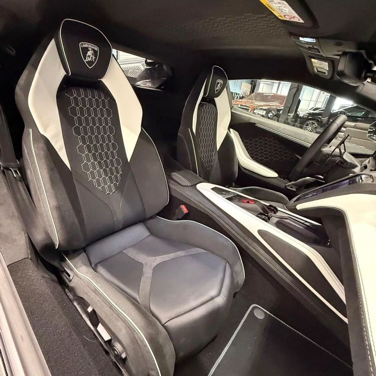 Lamborghini Revuelto STANDARD Lamborghini Revuelto 2025 Japanese specs-17-0