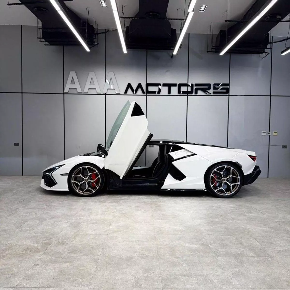 Lamborghini Revuelto STANDARD Lamborghini Revuelto 2025 Japanese specs-20-0