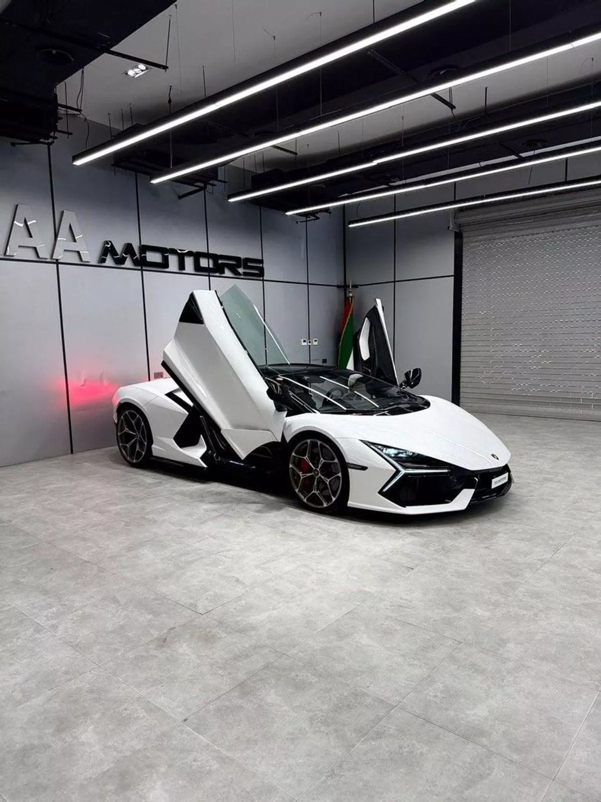 Lamborghini Revuelto STANDARD Lamborghini Revuelto 2025 Japanese specs-4-0