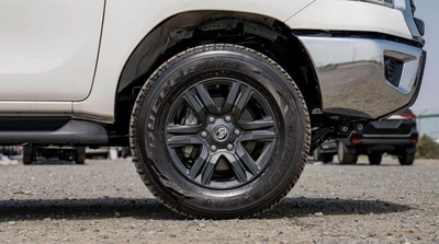 Toyota Hilux GLX TOYOTA HILUX DC 2.7P MT 4X4 2025-9