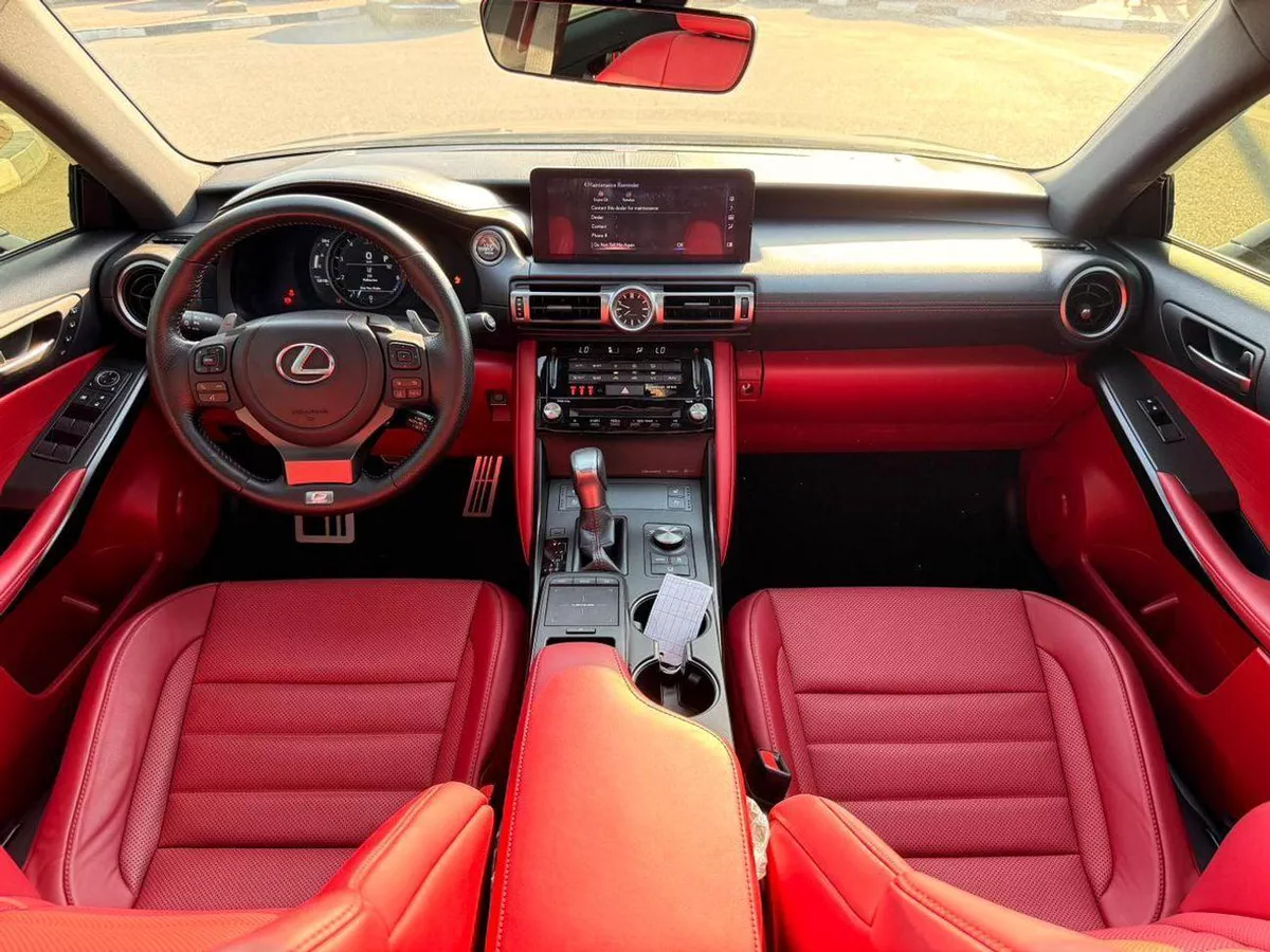 Lexus IS300 F SPORT Full option F sport 2021-4-0