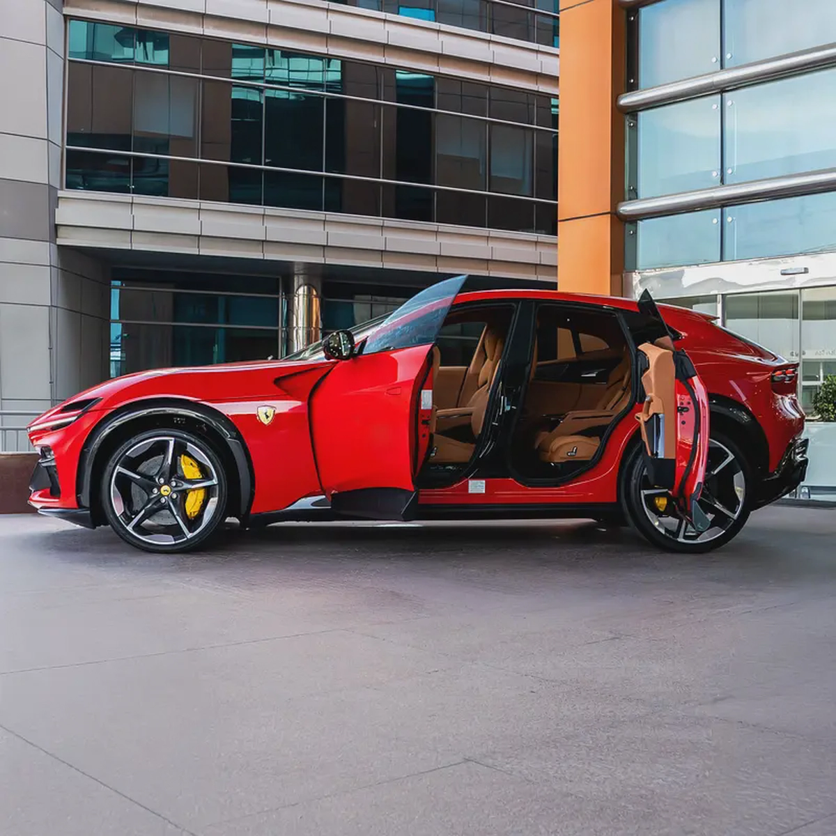 2025  FERRARI  PUROSANGUE  BRAND NEW-6-6