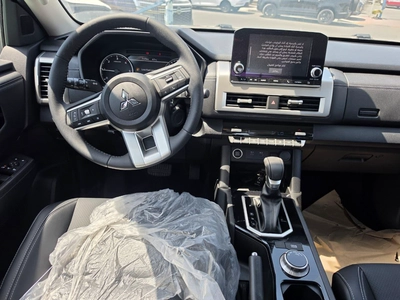 MITSUBISHI L200 DIESEL AUTOMATIC 4X4-5