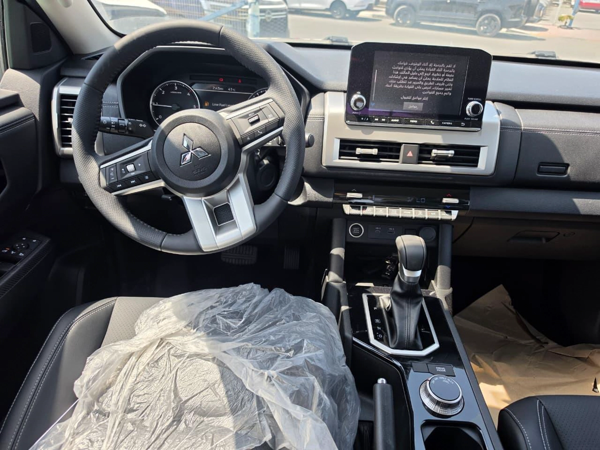 MITSUBISHI L200 DIESEL AUTOMATIC 4X4-5-5