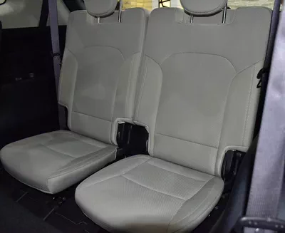 KIA Carens 1.6L ( 2017 Model ) in Beige Color GCC Specs-11