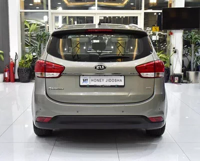 KIA Carens 1.6L ( 2017 Model ) in Beige Color GCC Specs-1
