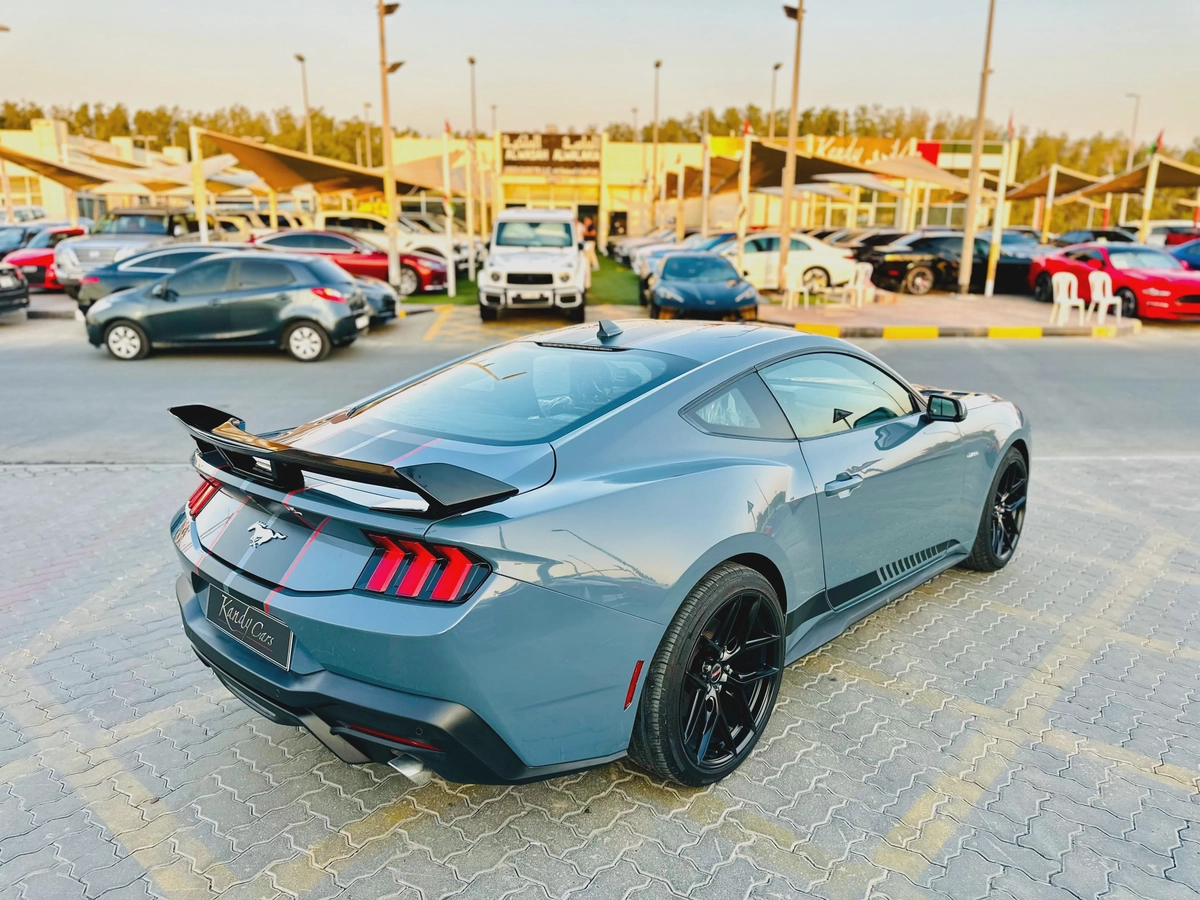 2024 Ford Mustang Ecoboost-10-10