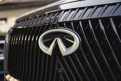 Infiniti QX80 Autograph 2025 GCC Specs Agency Warranty Full Service History 3.5L Twin Turbo V6-1