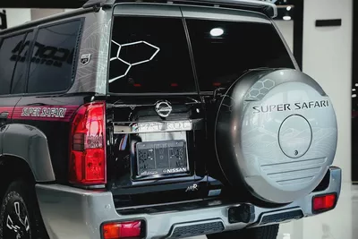 2024 Nissan Patrol Safari Super Safari Al Ostoura GCC Specs-18