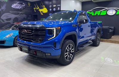 GMC Sierra SE 5.3L V8 AT4 Crew Cab (AWD)-4