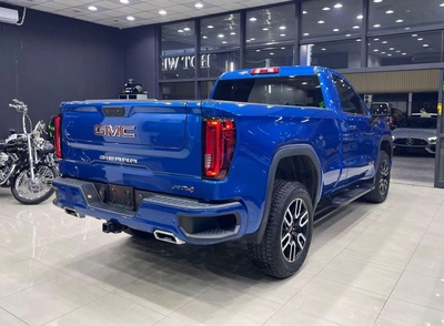 GMC Sierra SE 5.3L V8 AT4 Crew Cab (AWD)-7