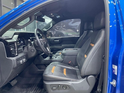 GMC Sierra SE 5.3L V8 AT4 Crew Cab (AWD)-11