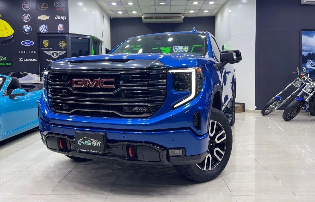 GMC Sierra SE 5.3L V8 AT4 Crew Cab (AWD)-1-1