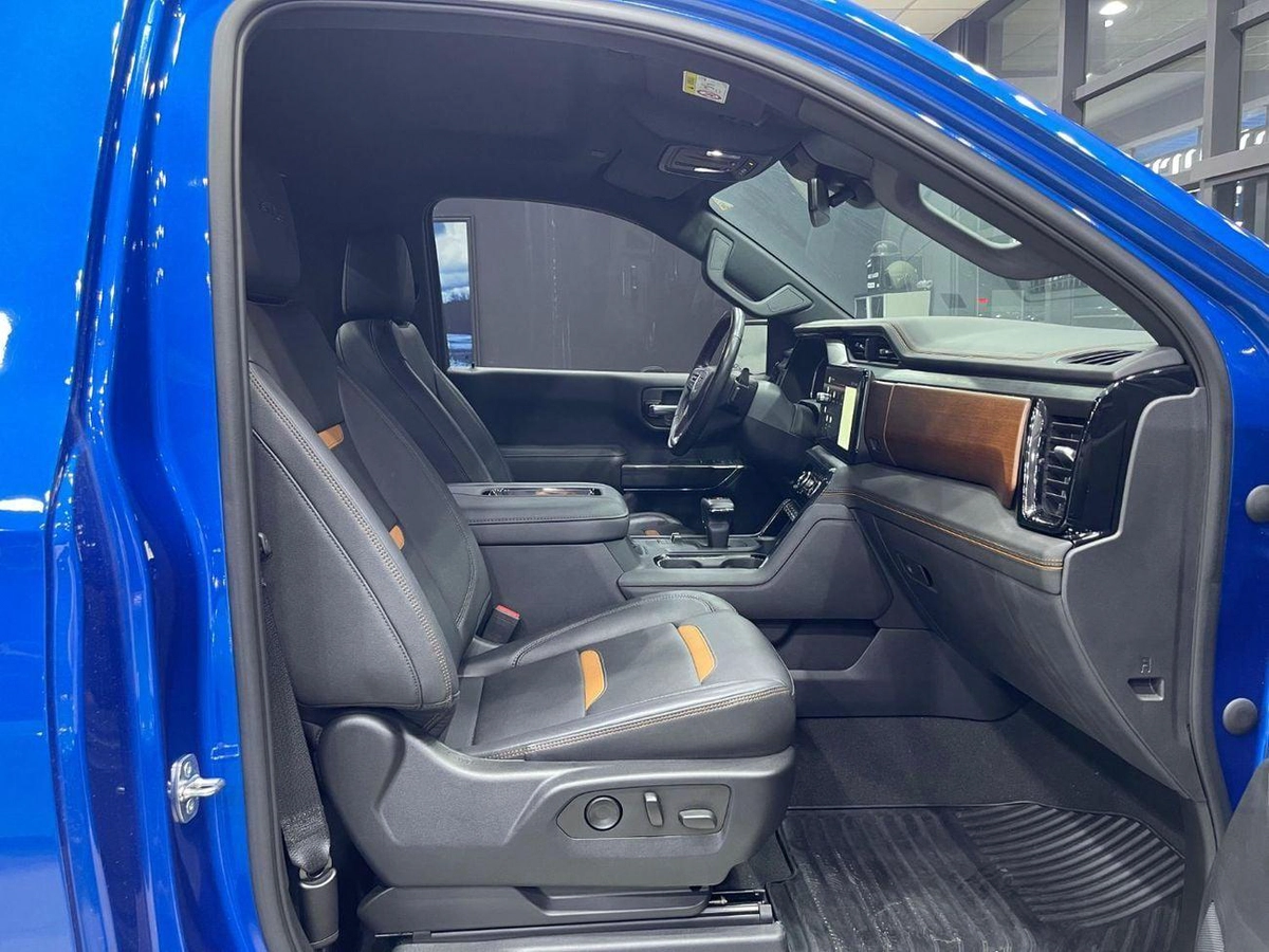 GMC Sierra SE 5.3L V8 AT4 Crew Cab (AWD)-14-14