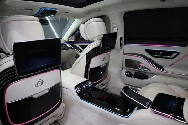 Mercedes-Benz Maybach S680