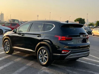 Hyundai Santa Fe STANDARD 2019 Hyundai Santa - Full Option - 2.4L - V4 - Panoramic View - Push Start - Leather and Electric-36-5
