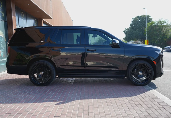 2024 Cadillac Escalade Sport Platinum | 7seaters | Excellent Condition