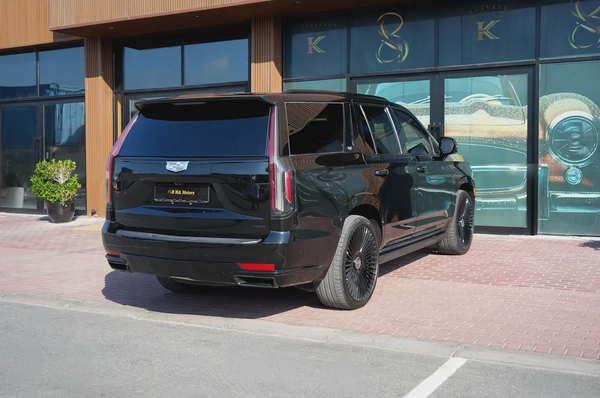 2024 Cadillac Escalade Sport Platinum | 7seaters | Excellent Condition