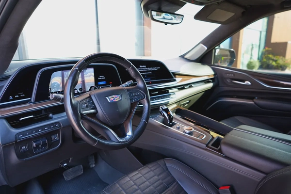 2024 Cadillac Escalade Sport Platinum | 7seaters | Excellent Condition