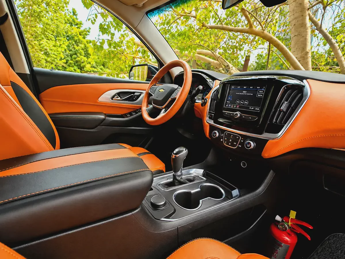 AED 460 | 7 Seaters | 2020 Chevrolet Traverse-4-4