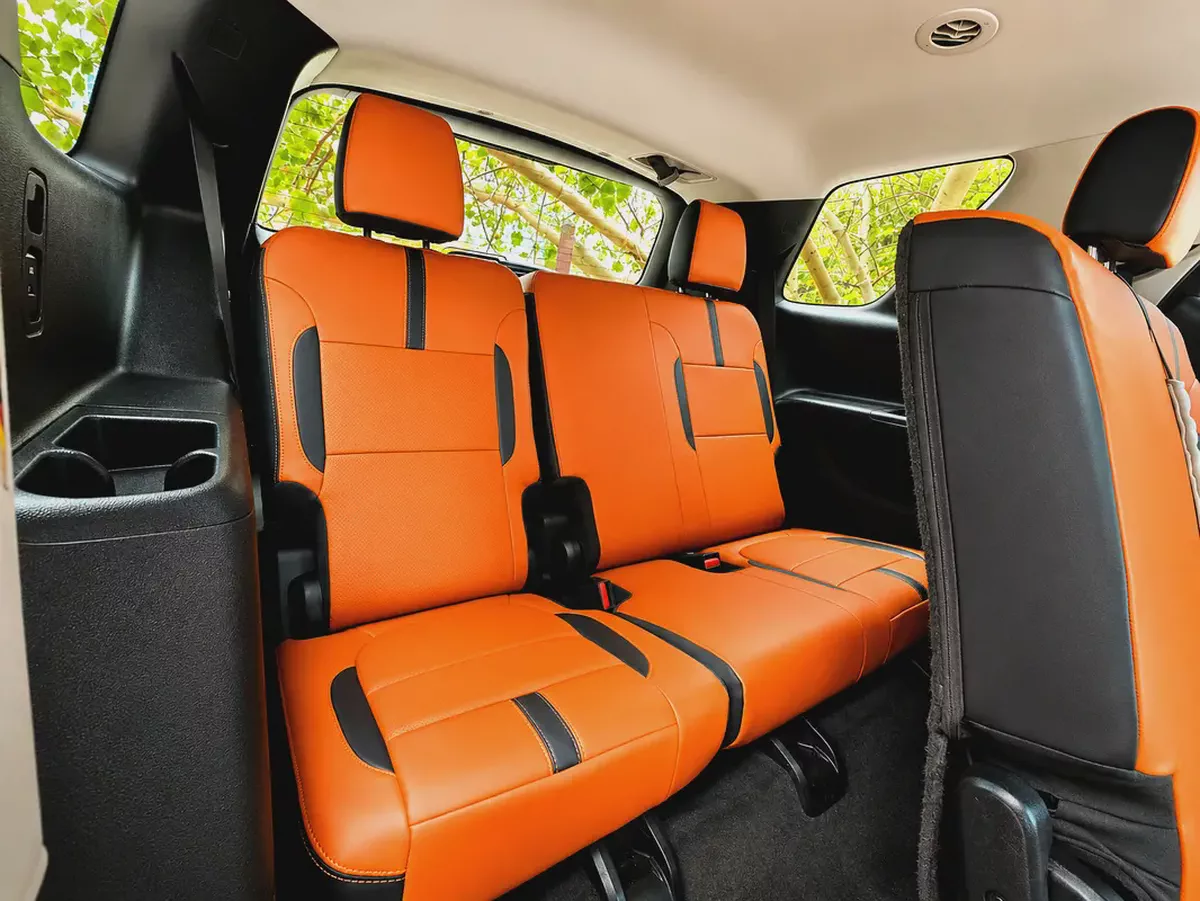AED 460 | 7 Seaters | 2020 Chevrolet Traverse-7-7