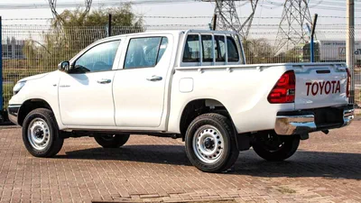 Toyota Hilux DLX TOYOTA HILUX BASIC OPTION 2024 V4 DIESEL 2.4L-4