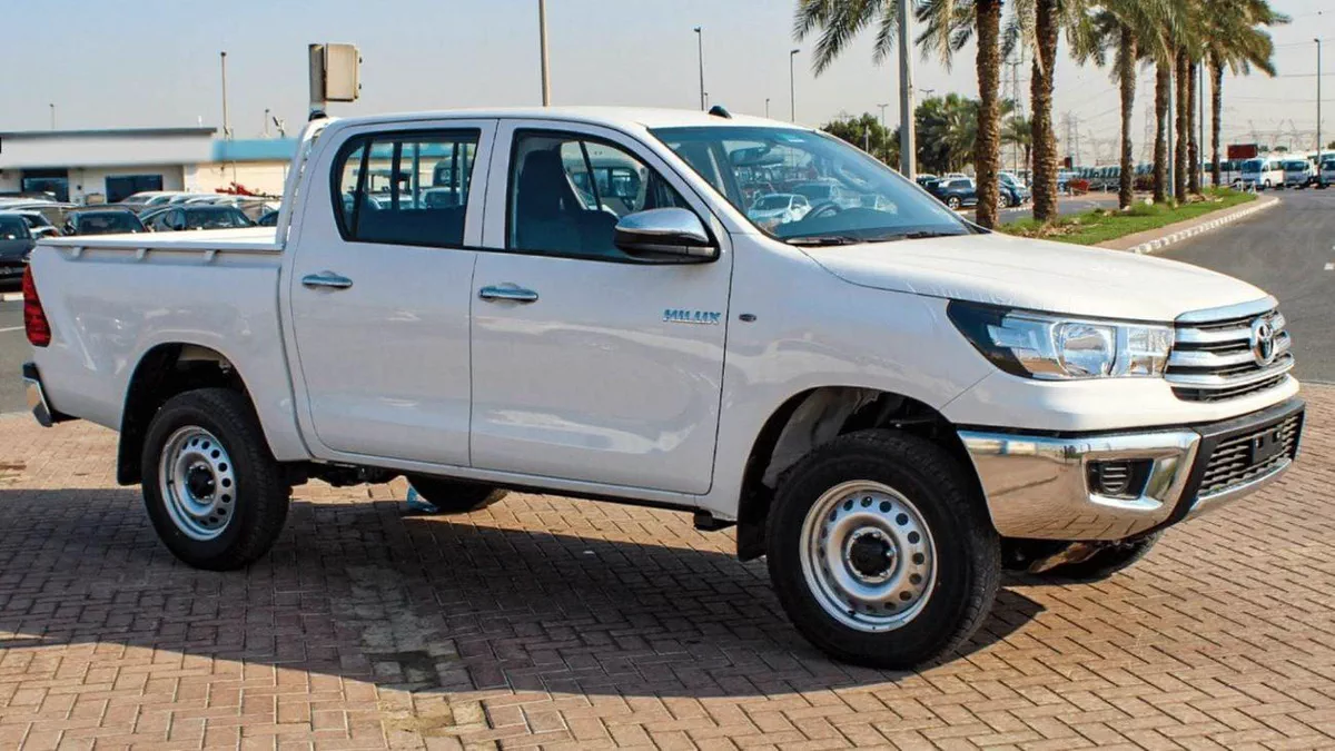 Toyota Hilux DLX TOYOTA HILUX BASIC OPTION 2024 V4 DIESEL 2.4L-1-0