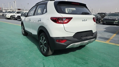 KIA KX1 WHITE COLOR LUXURY-1