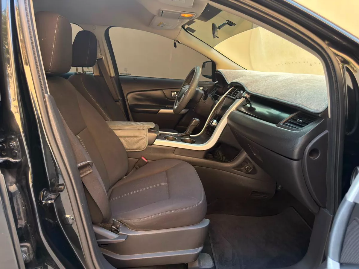 Gulf Specs 2011 FORD EDGE SE AWD 3.5Litre V6-10-10