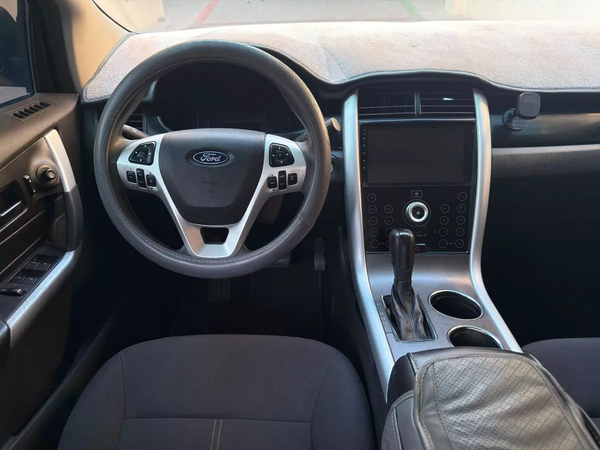 Gulf Specs 2011 FORD EDGE SE AWD 3.5Litre V6-5-5