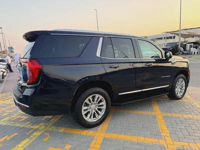 GMC Yukon SLT 2022 | V8 | Canadian Specs-5