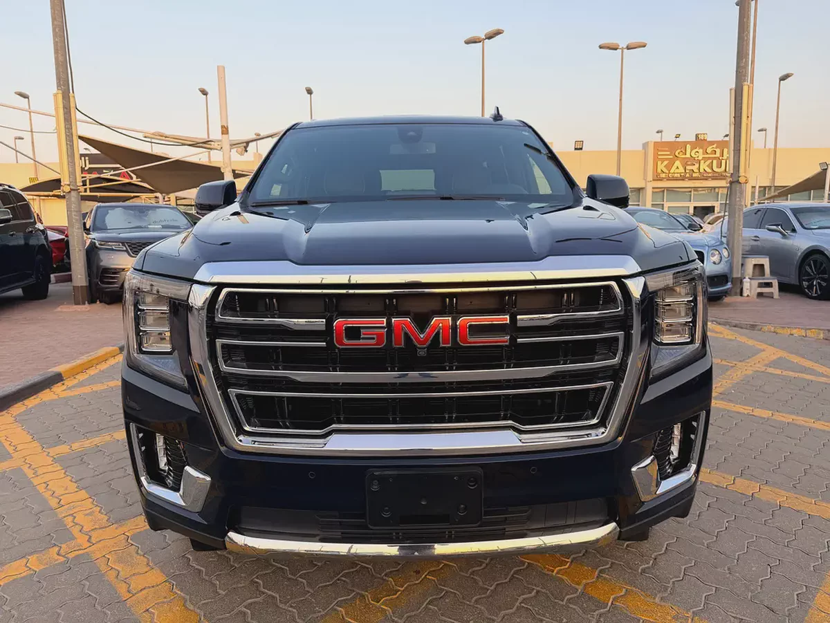 GMC Yukon SLT 2022 | V8 | Canadian Specs-2-2