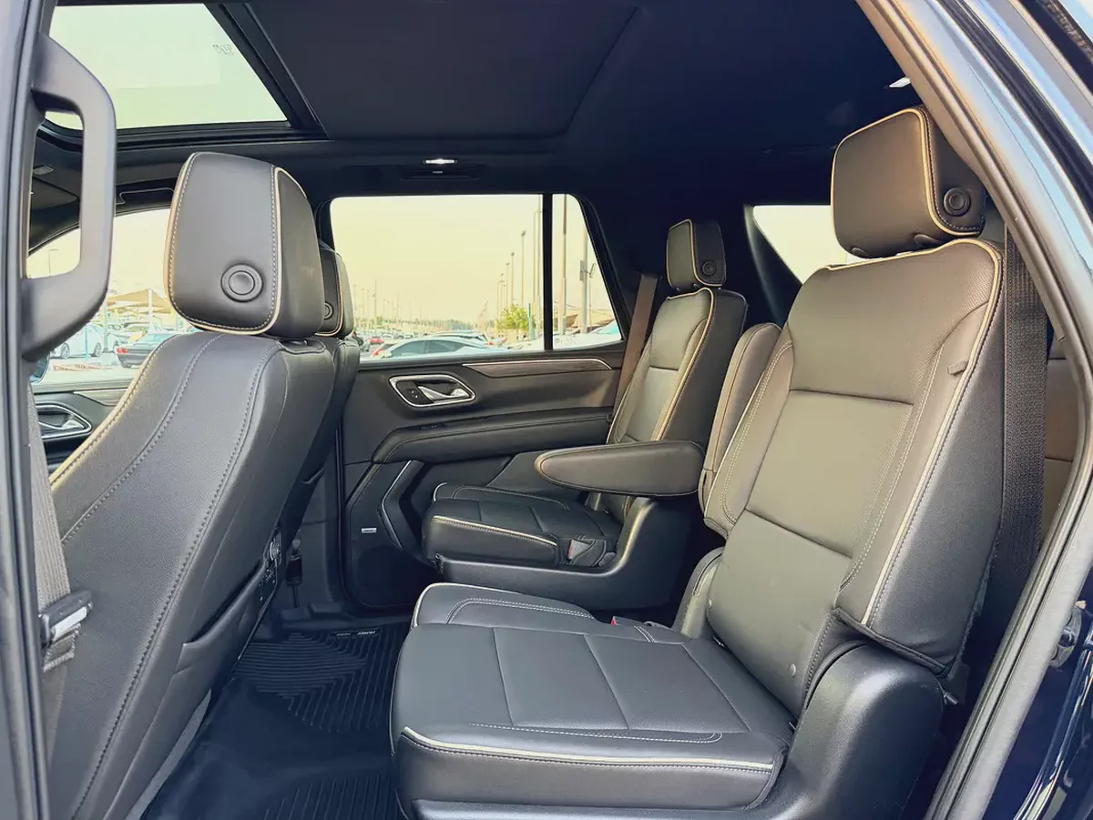 GMC Yukon SLT 2022 | V8 | Canadian Specs-6-6