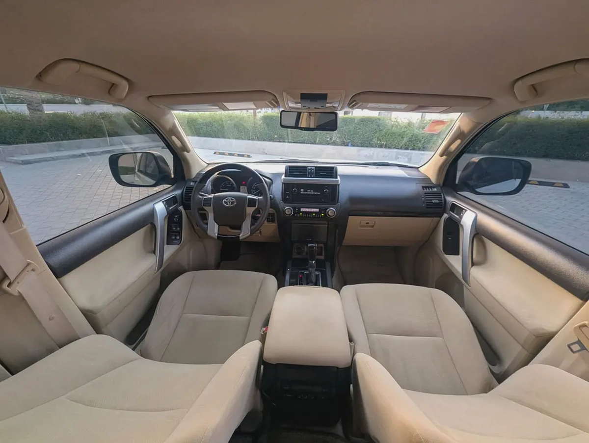 Toyota Prado GXR 2017 | GCC Specs | 62,381 KM | 2.7L V4 | Excellent Condition