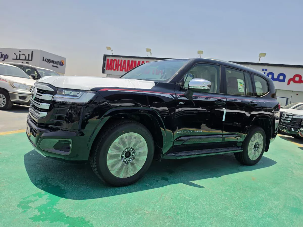 TOYOTA LAND CRUISER 3.5L TURBO HYBRID-6-6